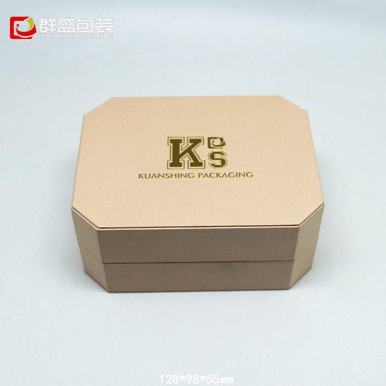 包裝盒廠家定制首飾盒是為什么會(huì)有這么多的“心機(jī)” 群盛手表首飾盒
